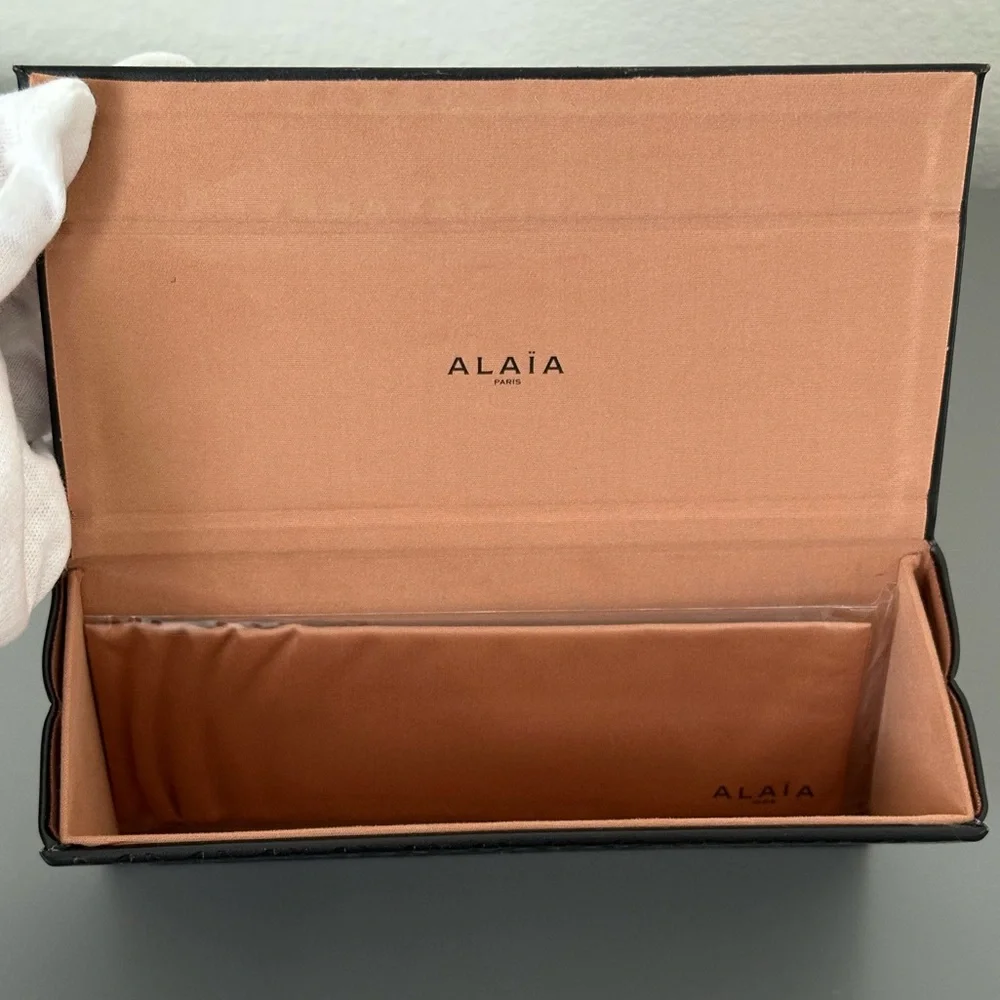 Azzedine Alaia AA0038S Sunglasses - Picture 11 of 12